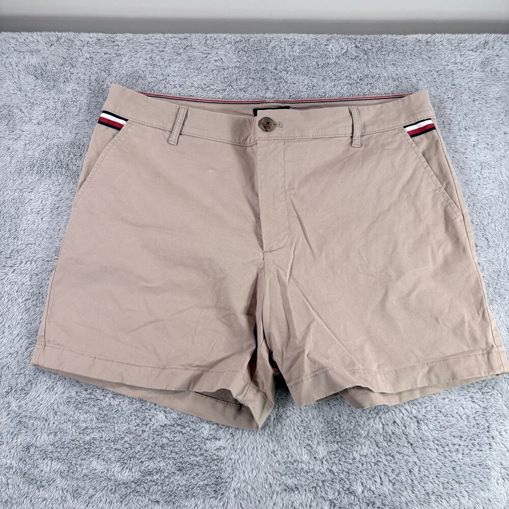 Tommy Hilfiger Women's 5" Classic‎ Stretch Short Size 12